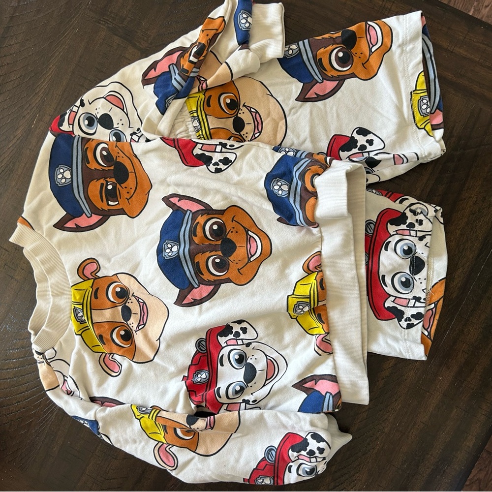H&M Cream Sweatshirt with Cartoon Design